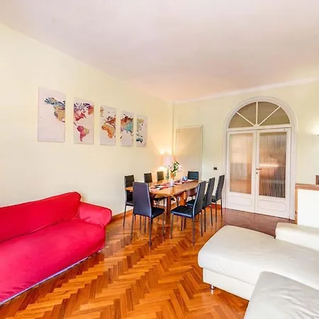 Viale Mazzini Big בית נופש